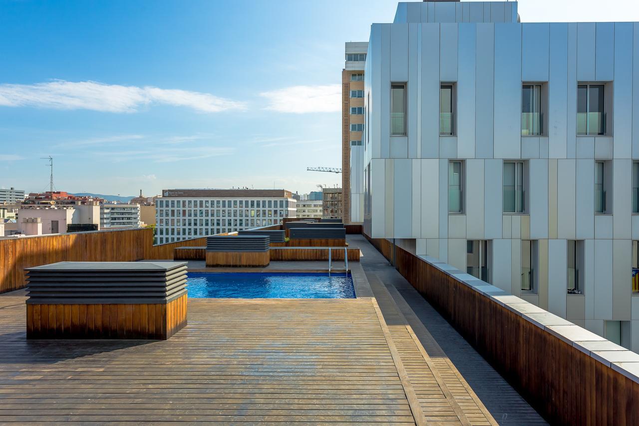 Urban District Apartments - Rambla Suites & Pool Barcellona Esterno foto